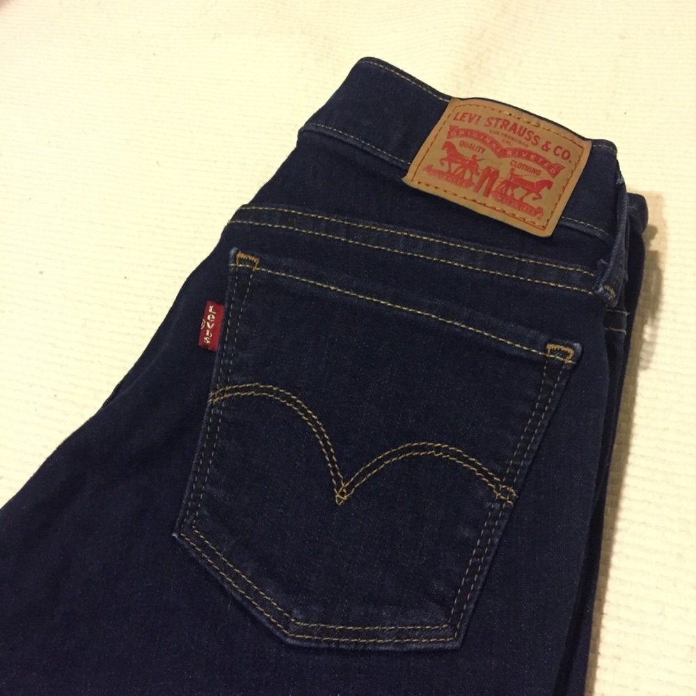Levi’s 710 super skinny denim pants